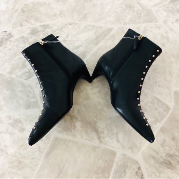 NWOT NINE West black genuine leather studded pointed heeled ankle boots size 6 - Picture 4 of 11
